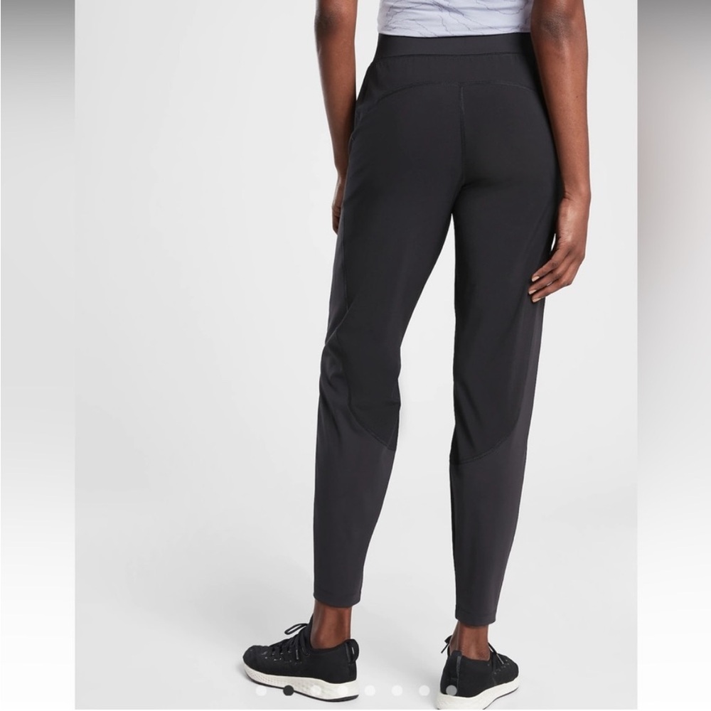 Athleta Run With It Pants Joggers Women's Medium Petite #598495 - Picture 3 of 6